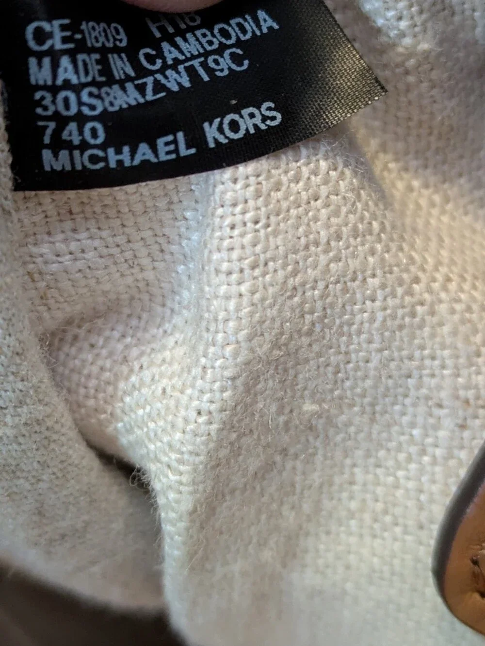 Michael Kors Isla Tote
